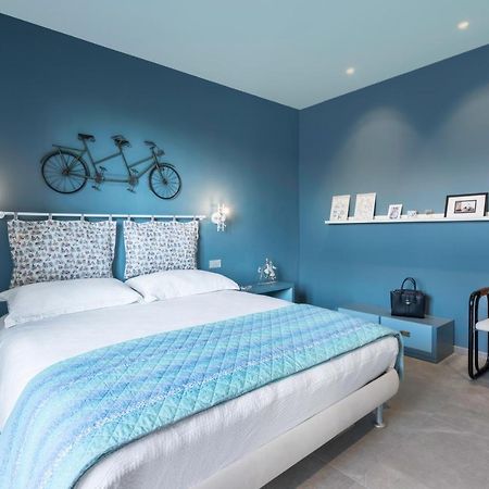 Draisina Bike Apartments Due Oleggio Castello Exterior photo